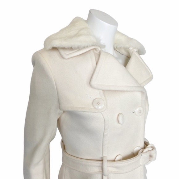 BebeWomen's Cream Wool Blend Rabbit Fur Collar Pea CoatSize: S